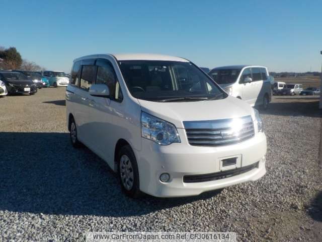 toyota noah 2012 -TOYOTA--Noah DBA-ZRR70G--ZRR70-0514490---TOYOTA--Noah DBA-ZRR70G--ZRR70-0514490- image 1