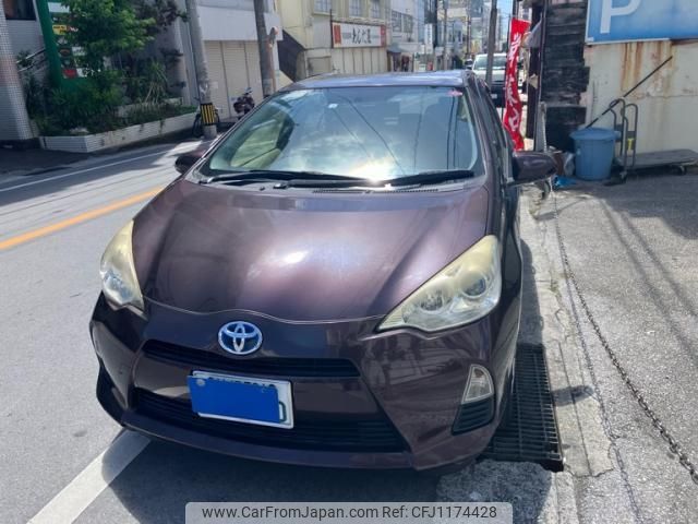 toyota aqua 2013 -TOYOTA--AQUA DAA-NHP10--NHP10-2309932---TOYOTA--AQUA DAA-NHP10--NHP10-2309932- image 2