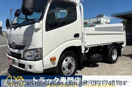 toyota dyna-truck 2017 CFJ1740184