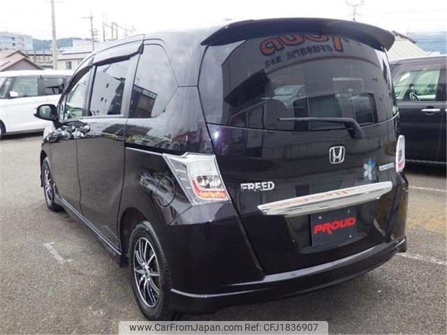 honda freed 2012 CFJ1836907 image 2