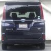 toyota esquire 2018 quick_quick_DAA-ZWR80G_ZWR80-0365122 image 13