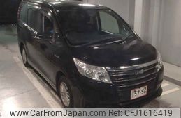 toyota noah 2016 CFJ1616419