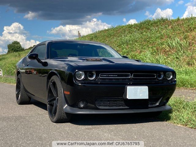 dodge challenger 2018 -CHRYSLER 【名変中 】--Dodge Challenger ﾌﾒｲ--GH130984---CHRYSLER 【名変中 】--Dodge Challenger ﾌﾒｲ--GH130984- image 1