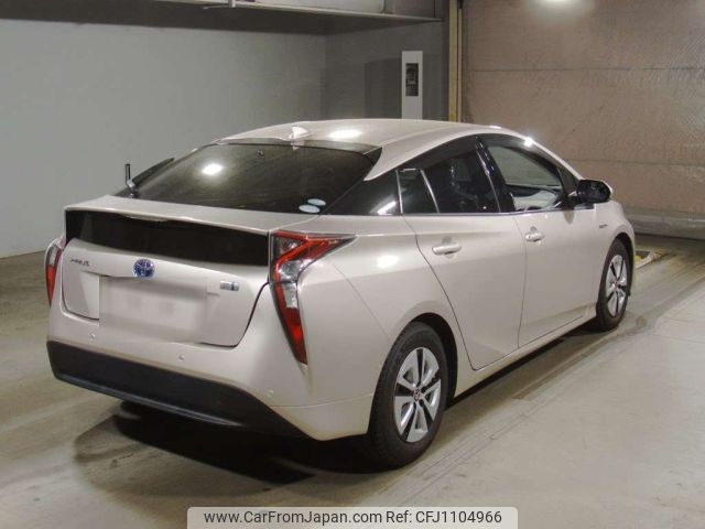 toyota prius 2016 -TOYOTA--Prius ZVW51-8008098---TOYOTA--Prius ZVW51-8008098- image 2