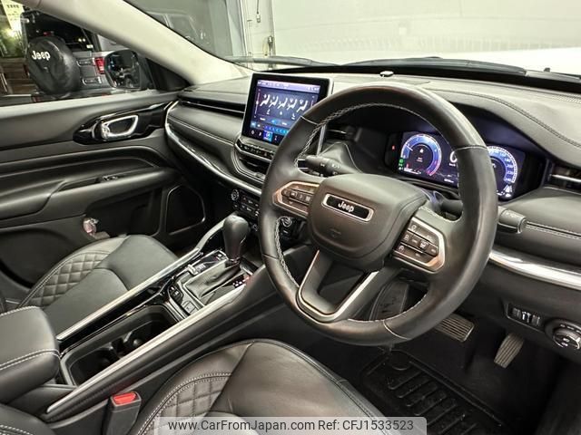 jeep commander 2024 CFJ1533523 image 2