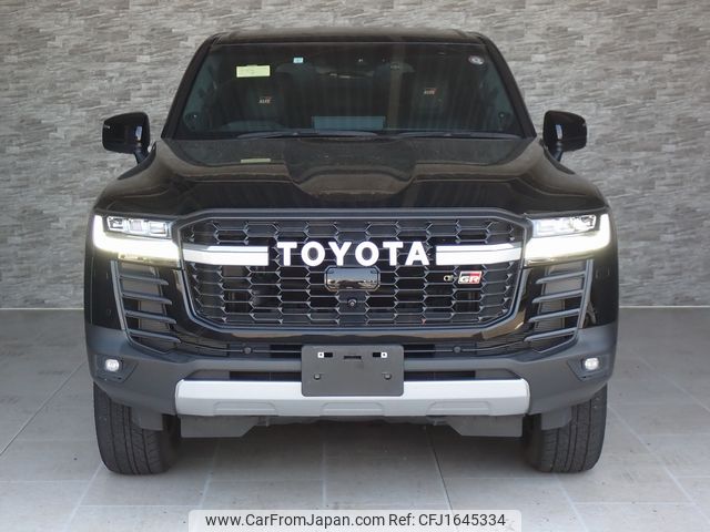 toyota land-cruiser 2023 CFJ1645334 image 2
