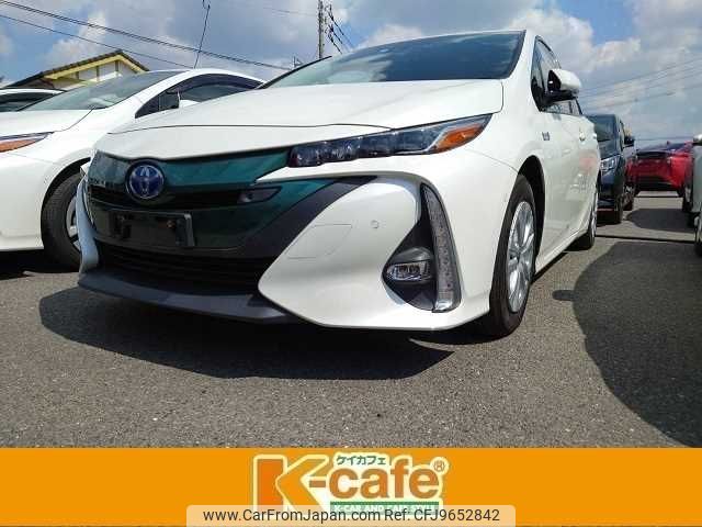 toyota prius-phv 2017 -TOYOTA--Prius PHV DLA-ZVW52--ZVW52-3046733---TOYOTA--Prius PHV DLA-ZVW52--ZVW52-3046733- image 1