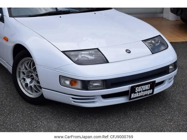Used NISSAN FAIRLADY Z 1997/Mar CFJ9000769 in good condition for sale