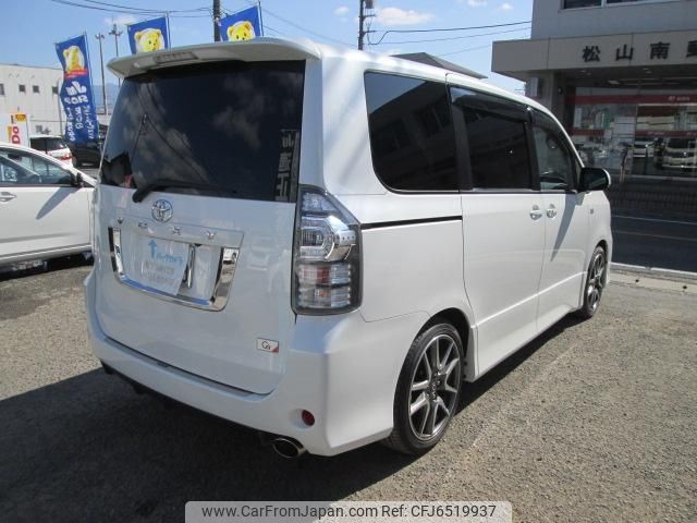 toyota voxy 2013 -TOYOTA 【愛媛 301ｻ8662】--Voxy ZRR70W--0551754---TOYOTA 【愛媛 301ｻ8662】--Voxy ZRR70W--0551754- image 2