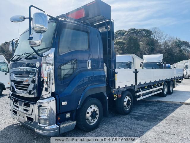 isuzu giga 2017 CFJ1603586 image 2