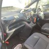 toyota voxy 2014 CFJ1832807 image 16