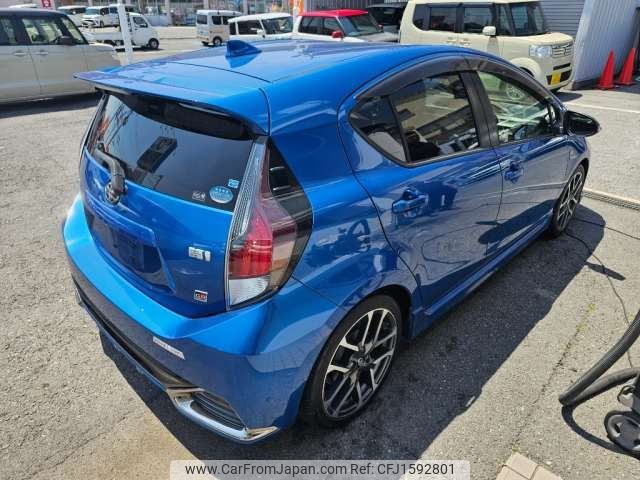 toyota aqua 2019 CFJ1592801 image 2