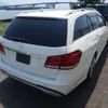 mercedes-benz e-class-station-wagon 2013 -MERCEDES-BENZ--Benz E Class Wagon 212236C-2A841432---MERCEDES-BENZ--Benz E Class Wagon 212236C-2A841432- image 2