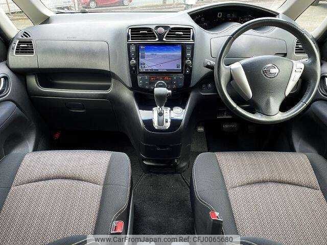 nissan serena 2014 504928-923071 image 1