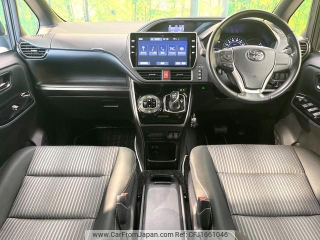 toyota voxy 2018 CFJ1661046 image 2