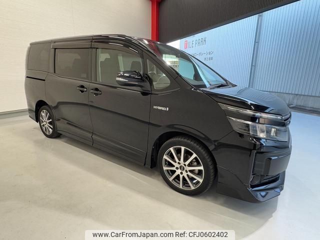 toyota voxy 2015 quick_quick_ZWR80G_ZWR80-0143008 image 2