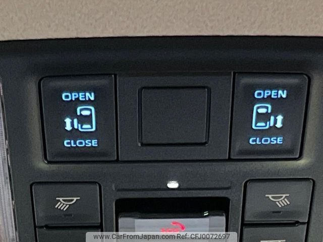 2024 Toyota Noah 6AA-ZWR90W 2WD - Car Price $28,130