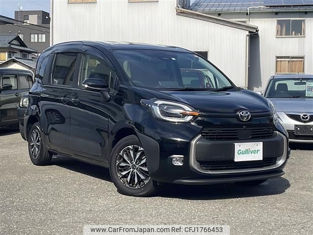 toyota sienta 2023 CFJ1766453 image 1