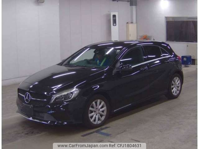 mercedes-benz a-class 2016 CFJ1804631 image 2