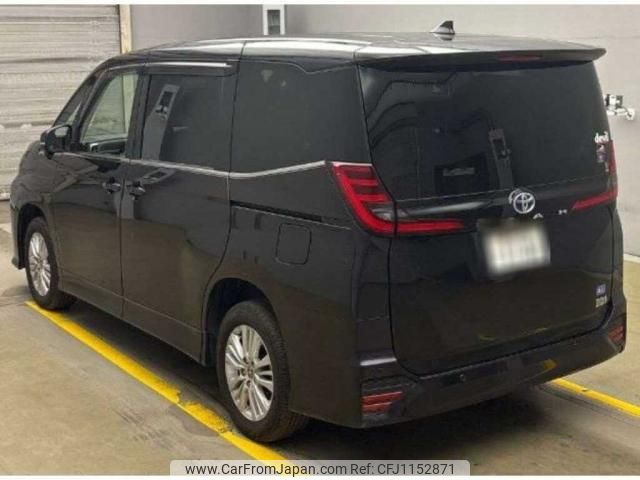 toyota noah 2022 quick_quick_6AA-ZWR95W_0010372 image 2