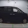 toyota voxy 2005 -TOYOTA--Voxy AZR60G-0422772---TOYOTA--Voxy AZR60G-0422772- image 4