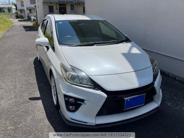 toyota prius 2013 CFJ1534321 image 1