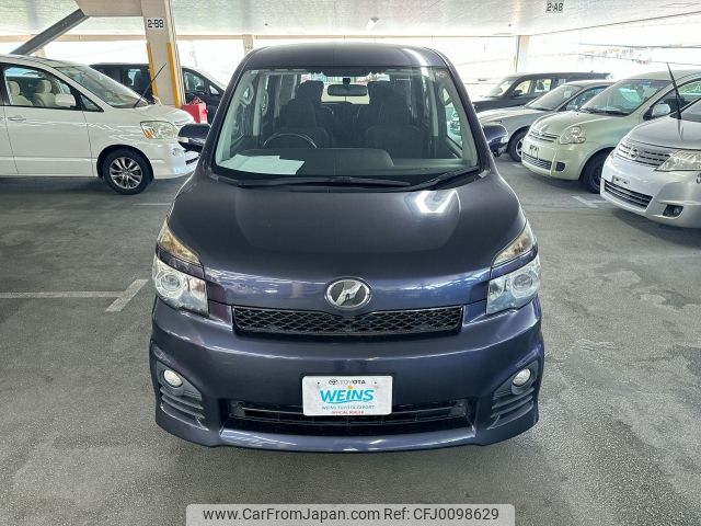 toyota voxy 2010 AF-ZRR70-0379782 image 2