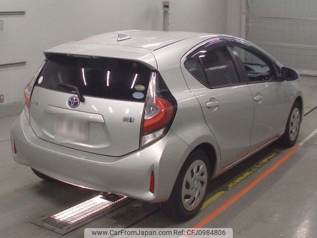 toyota aqua 2018 -TOYOTA--AQUA NHP10-6705798---TOYOTA--AQUA NHP10-6705798- image 2