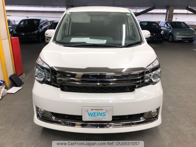 toyota voxy 2013 AF-ZRR70-0582900 image 2