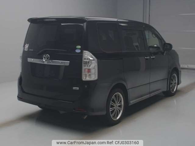 toyota voxy 2013 -TOYOTA--Voxy DBA-ZRR70W--ZRR70-0592389---TOYOTA--Voxy DBA-ZRR70W--ZRR70-0592389- image 2