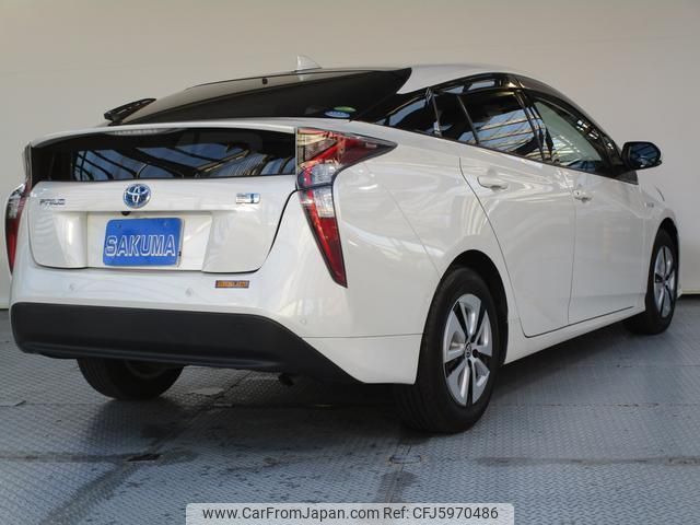 toyota prius 2016 quick_quick_ZVW51_ZVW51-6017500 image 2