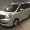 toyota noah 2011 -TOYOTA--Noah DBA-ZRR70G--ZRR70-0429008---TOYOTA--Noah DBA-ZRR70G--ZRR70-0429008- image 1