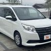 toyota noah 2017 CFJ1675935 image 10