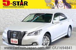toyota crown 2018 CFJ1694841