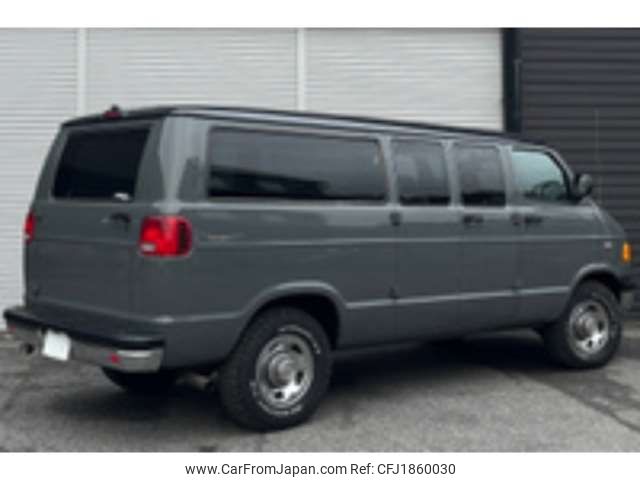 dodge ram 2005 CFJ1860030 image 2