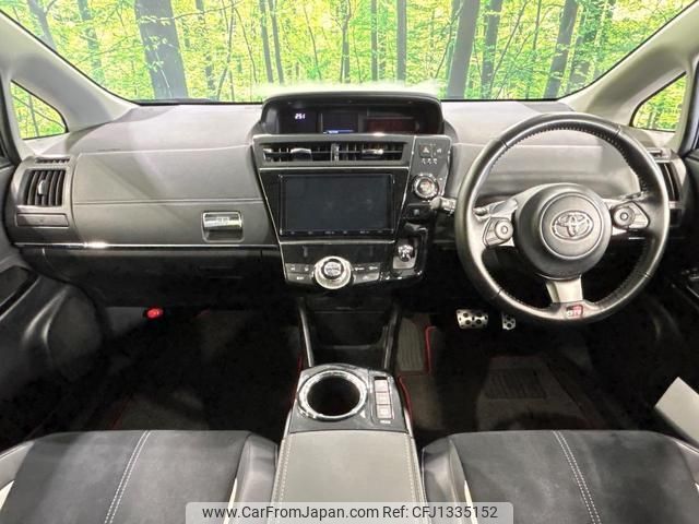 toyota prius-α 2018 quick_quick_ZVW41W_ZVW41-0074391 image 2