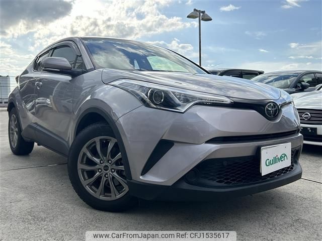 toyota c-hr 2017 CFJ1535617 image 1