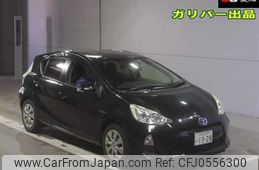 toyota aqua 2012 -TOYOTA 【浜松 530ﾎ1328】--AQUA NHP10--2018838---TOYOTA 【浜松 530ﾎ1328】--AQUA NHP10--2018838-