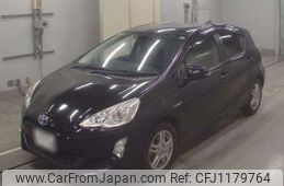 toyota aqua 2015 -TOYOTA 【土浦 530ﾓ 8】--AQUA DAA-NHP10--NHP10-2411809---TOYOTA 【土浦 530ﾓ 8】--AQUA DAA-NHP10--NHP10-2411809-