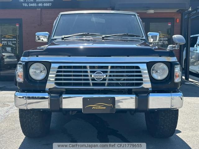 nissan safari 1995 CFJ1779655 image 2