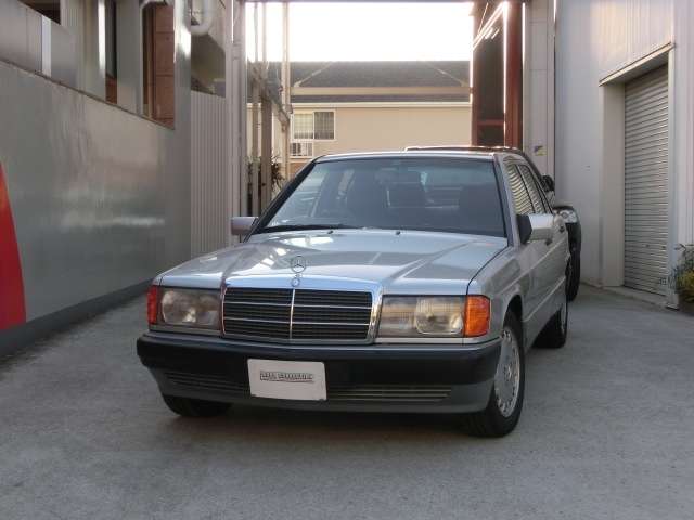 mercedes-benz 190-series 1992 -メルセデスベンツ--ベンツ　１９０クラス E-201024--WDB201024-2F966629---メルセデスベンツ--ベンツ　１９０クラス E-201024--WDB201024-2F966629- image 1