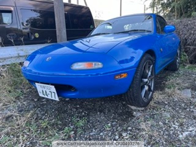 mazda roadster 1990 KF0023 image 1