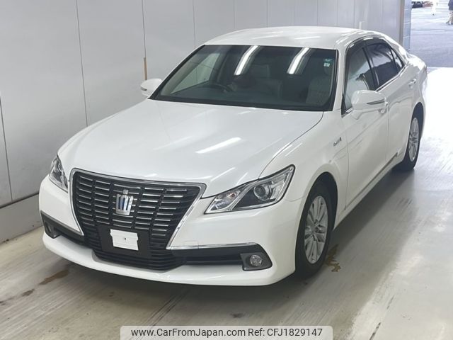 toyota crown 2015 CFJ1829147 image 1