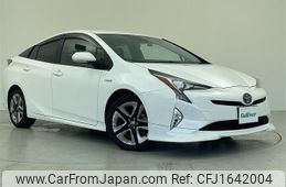 toyota prius 2018 CFJ1642004