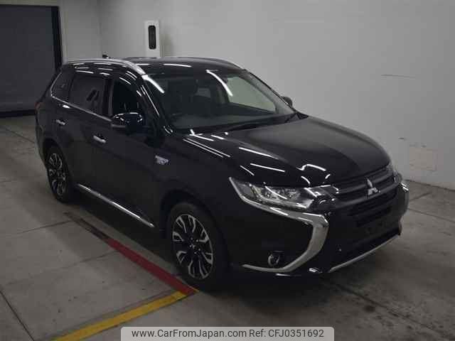 mitsubishi outlander-phev 2015 quick_quick_DLA-GG2W_0302116 image 1