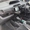 toyota aqua 2014 CFJ1617661 image 6