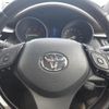 toyota c-hr 2018 quick_quick_DAA-ZYX10_ZYX10-2129232 image 16