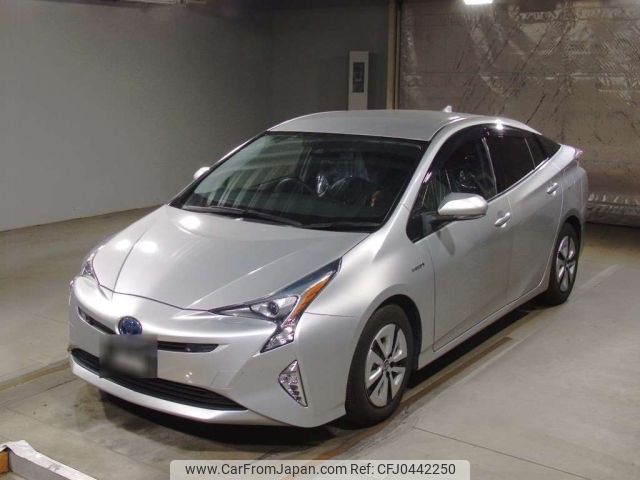 toyota prius 2016 -TOYOTA--Prius ZVW51-8001333---TOYOTA--Prius ZVW51-8001333- image 1