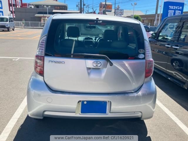 toyota passo 2009 CFJ1620921 image 2