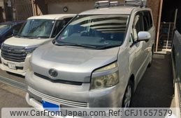 toyota voxy 2007 CFJ1657579